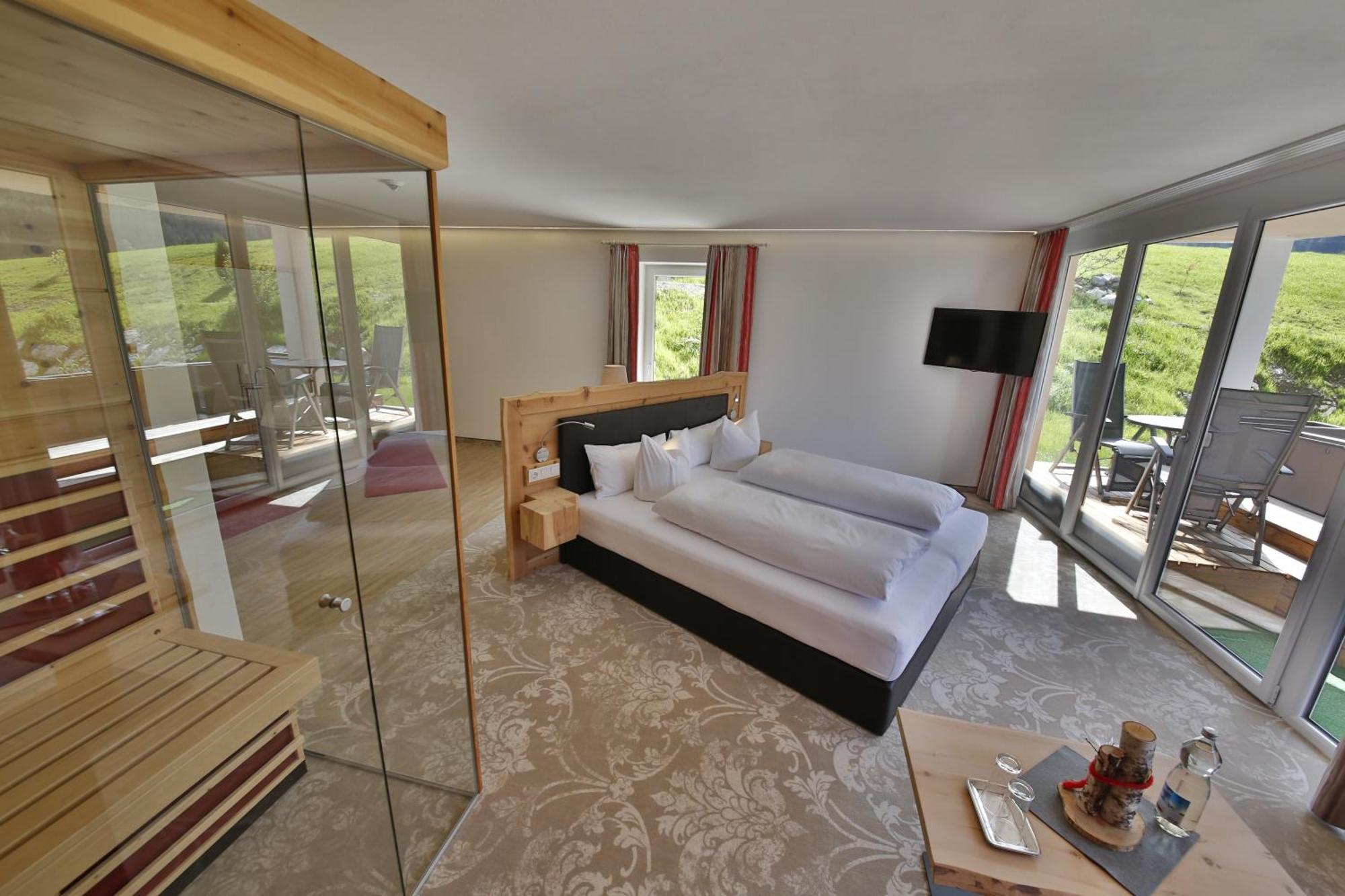 Romantik Resort&SPA Der Laterndl Hof Haldensee Værelse billede