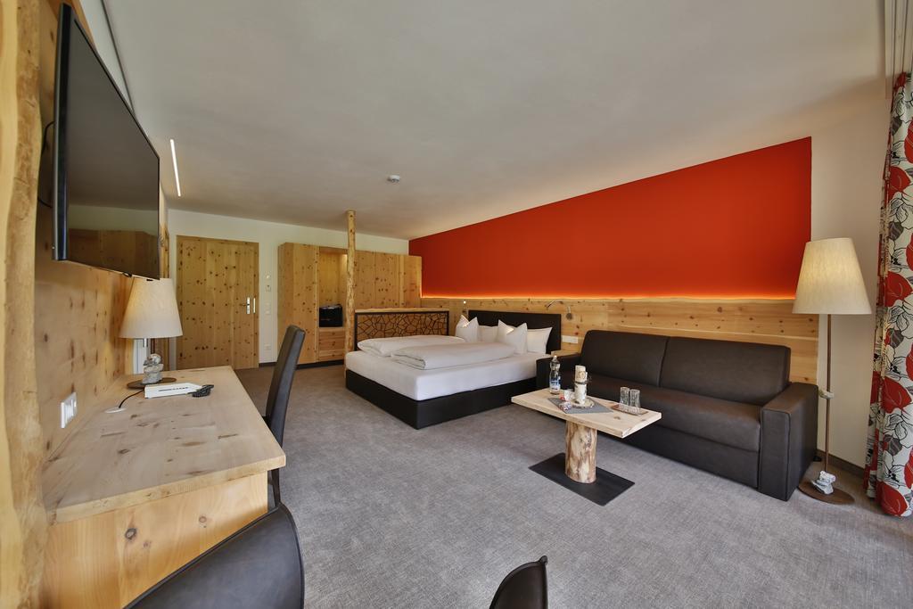 Romantik Resort&SPA Der Laterndl Hof Haldensee Eksteriør billede